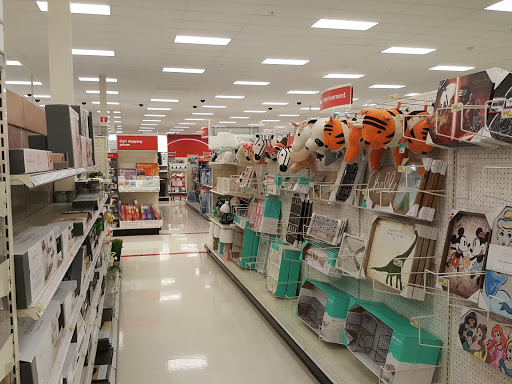 Department Store «Target», reviews and photos, 5000 Grandview Pkwy, Davenport, FL 33837, USA