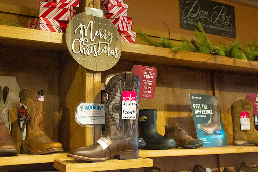 Tack Shop «Green Mountain Horse & Tack», reviews and photos, 1327 Sharon Copley Rd, Wadsworth, OH 44281, USA