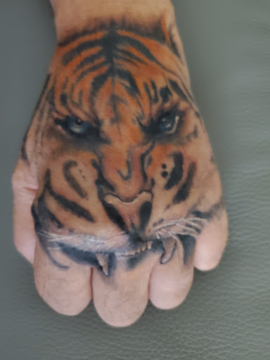 Explore colorful tattoo ideas, creative tattoo ideas in Bogota, available at Lolas Tattoo Shop