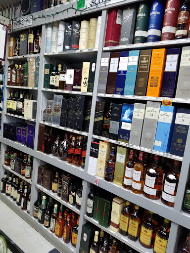 Liquor Store «Queensbury Wine & Liquor», reviews and photos, 11224 Queens Blvd, Forest Hills, NY 11375, USA