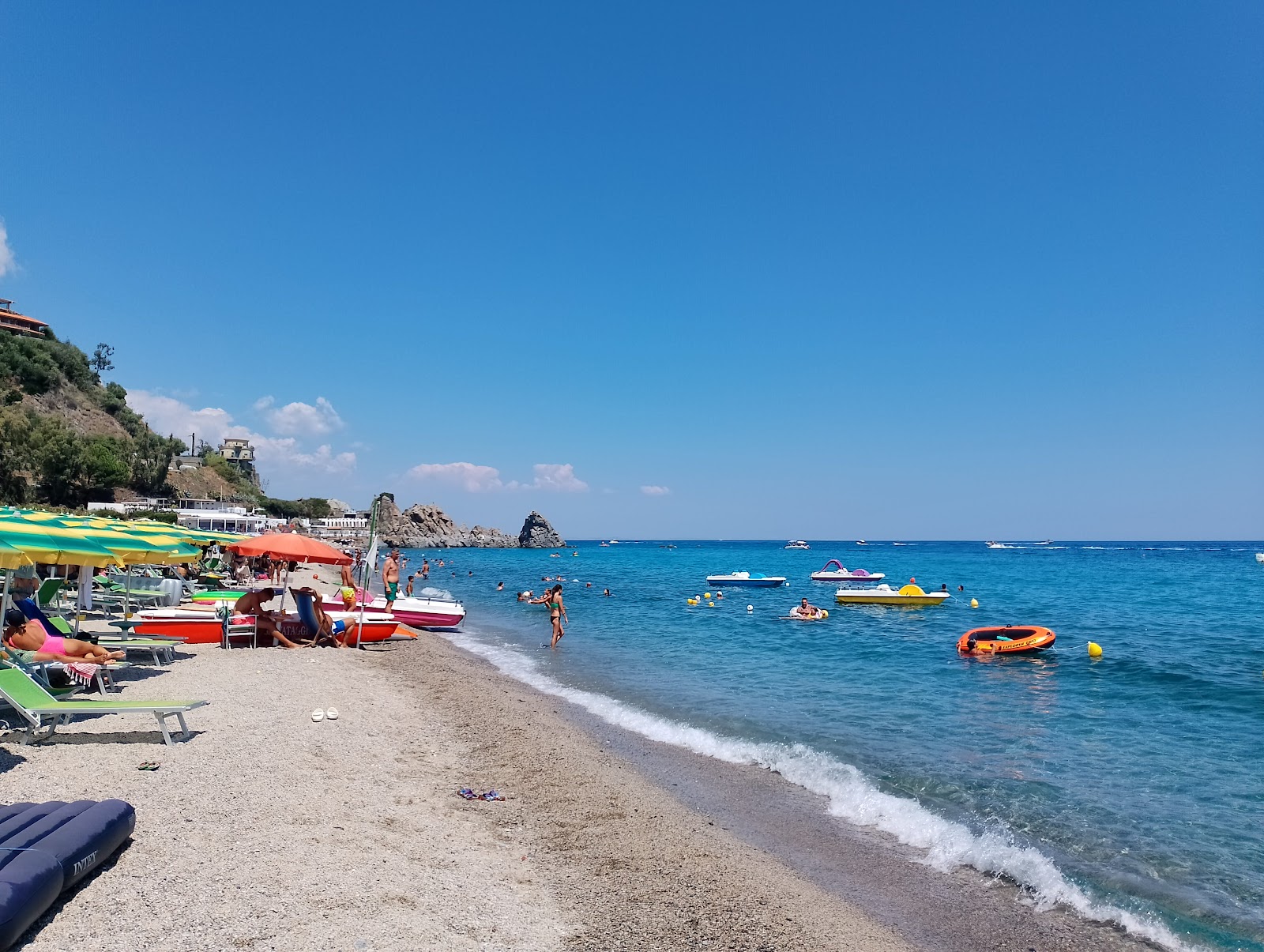 Foto von Pietragrande Beach mit beiger sand Oberfläche