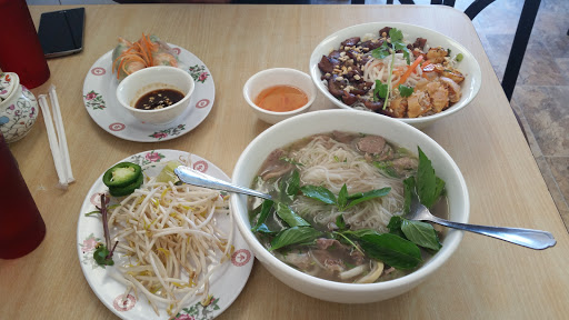 Asian Grocery Store «Oriental Food Store», reviews and photos, 808 W River Dr, Davenport, IA 52802, USA