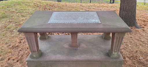 Tourist Attraction «Ancient Burying Ground», reviews and photos, 60 Gold St, Hartford, CT 06103, USA