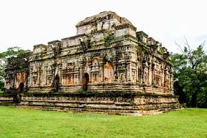 Polonnaruwa Siva Devale No.1 image