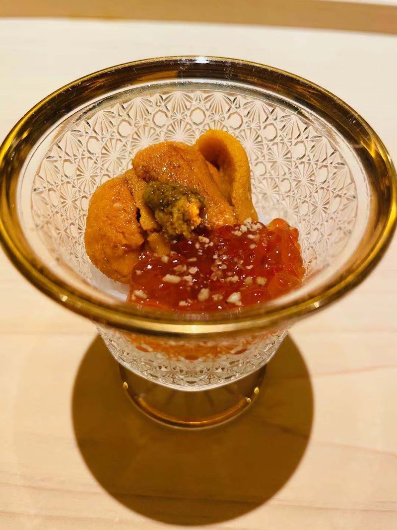 鮨 三國 東京都新宿区神楽坂 寿司店 グルコミ