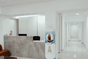 Clinica El Cedre - Centro médico mediterráneo puzol image