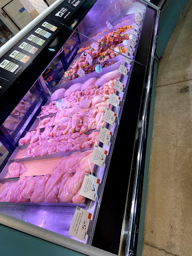 Grocery Store «Whole Foods Market», reviews and photos, 94 Derby St, Hingham, MA 02043, USA