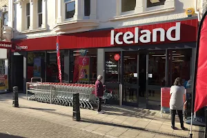 Iceland Supermarket Paignton image