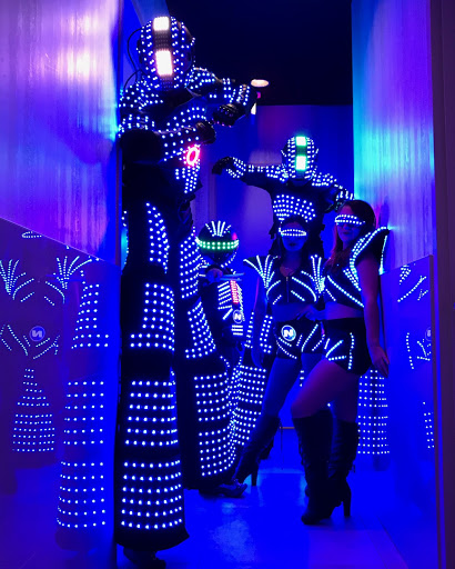 LED Robots in Miami - NytroMen Group