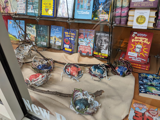 Book Store «The Book Table», reviews and photos, 1045 Lake St, Oak Park, IL 60301, USA