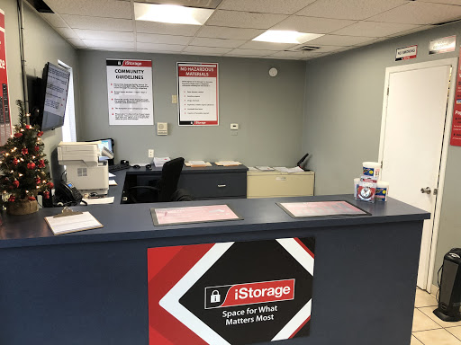 Self-Storage Facility «Simply Self Storage - Northwest Highway/Love Field», reviews and photos, 9450 Hargrove Dr, Dallas, TX 75220, USA