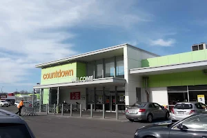 Woolworths Carlyle image