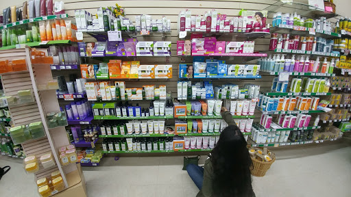 Vitamin & Supplements Store «Health Food Center», reviews and photos, 6015 Market St, Youngstown, OH 44512, USA