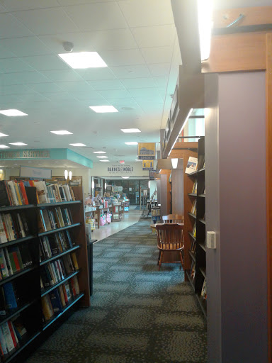 Book Store «Barnes & Noble at Emory», reviews and photos, 1390 Oxford Rd NE, Atlanta, GA 30307, USA