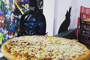 Heroes Super Pizza image