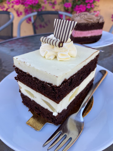 Opinii despre Cukiernia Słodki Zakątek în Ostrowiec Świętokrzyski - Kawiarnia