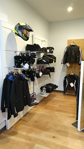 BMW Motorcycle Dealer «BMW Motorcycles of Ventura County», reviews and photos, 830 Tourmaline Dr, Newbury Park, CA 91320, USA