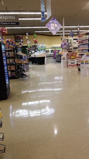 Grocery Store «Vons», reviews and photos, 8201 Topanga Canyon Blvd, Canoga Park, CA 91304, USA