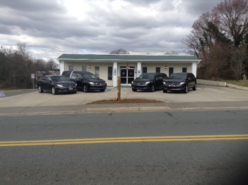 Roberts Funeral Service, W-S