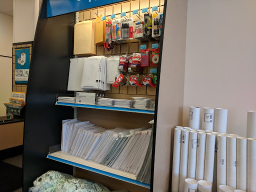 Shipping and Mailing Service «The UPS Store», reviews and photos, 3155 Bluestem Dr #102, West Fargo, ND 58078, USA