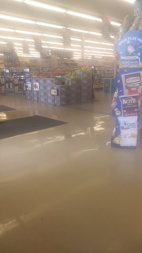 Grocery Store «Safeway», reviews and photos, 1605 E Bridge St, Brighton, CO 80601, USA