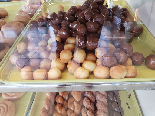 Donut Shop «Southern Maid Donuts», reviews and photos, 11041 Huffmeister Rd, Houston, TX 77065, USA