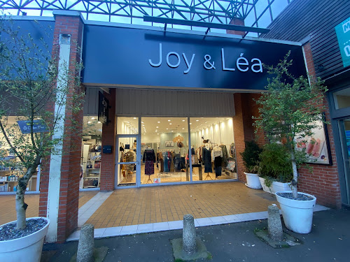 Magasin de vêtements pour femmes Joy & Léa - Concept Store Douai