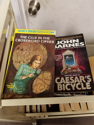 Used Book Store «Dragon Castle Books», reviews and photos, 3142 N Rainbow Blvd, Las Vegas, NV 89108, USA