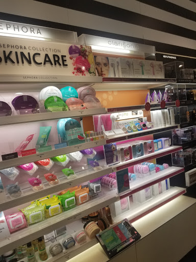 Cosmetics Store «SEPHORA», reviews and photos, 99 Rockingham Park Blvd, Salem, NH 03079, USA