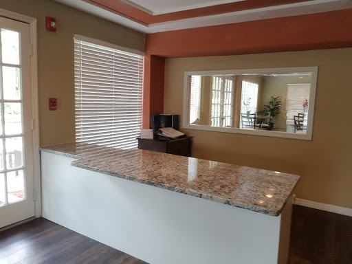 Cabinet Maker «Custom Klosets & Cabinets Inc», reviews and photos, 6403 N 50th St, Tampa, FL 33610, USA