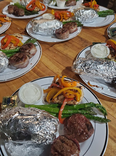 Caterer «Spring Forest Deli and Catering», reviews and photos, 8390 Archer Ave, Willow Springs, IL 60480, USA