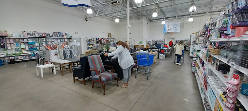 Thrift Store «Goodwill Ocala Superstore Adjacent to Paddock Mall», reviews and photos, 2830 SW 27th Ave, Ocala, FL 34471, USA