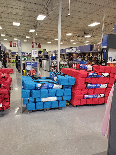 Sporting Goods Store «Academy Sports + Outdoors», reviews and photos, 201 S Americas Ave, El Paso, TX 79907, USA