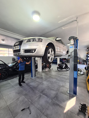 MAM électronique Auto à Vallauris