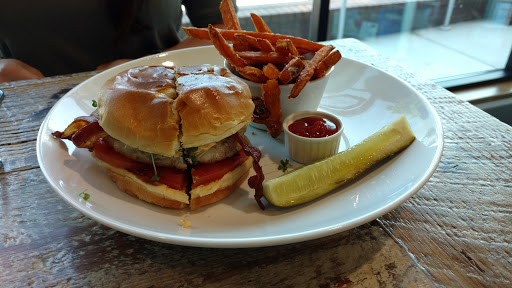 Grocery Store «Two Chefs Cafe & Market», reviews and photos, 644 N Main St #107, Greenville, SC 29601, USA