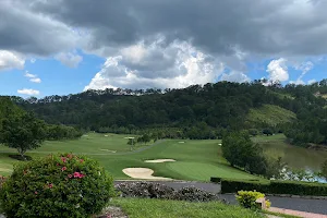 SAM Tuyen Lam Golf & Resorts image