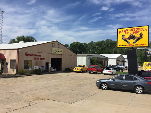Auto Body Shop «Harvestowne Auto Body, Inc.», reviews and photos, 4532 S St Peters Pkwy, St Peters, MO 63304, USA