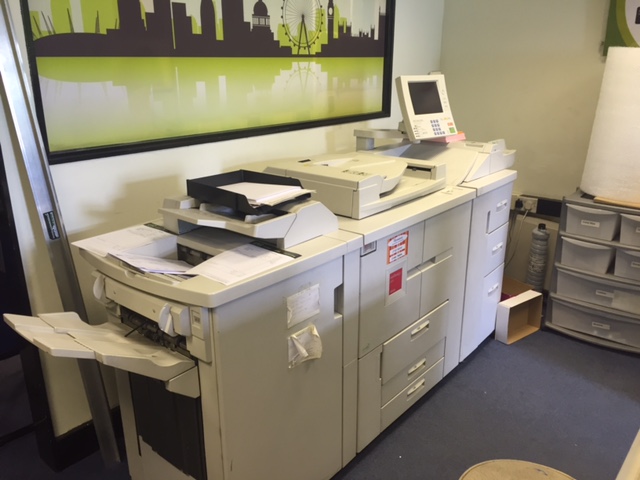 Reviews of D2R - Printers In Watford in Watford - Copy shop