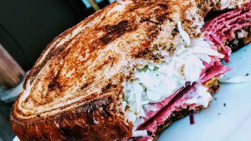 Restaurant «The Pineapple Tea Room & Coffee Shoppe», reviews and photos, 604 Colwyn St, Cumberland Gap, TN 37724, USA