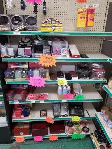 Tobacco Shop «Discount Smoke Shop», reviews and photos, 1476 South Dr, St Charles, MO 63303, USA