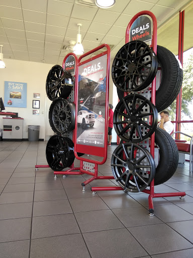 Tire Shop «Discount Tire Store - Plano, TX», reviews and photos, 8700 Ohio Dr, Plano, TX 75024, USA
