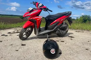 Kapengaro Scooter Rent image