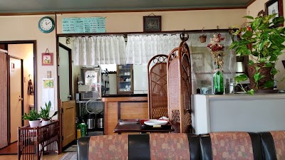 海鮮丼スタジオパッション