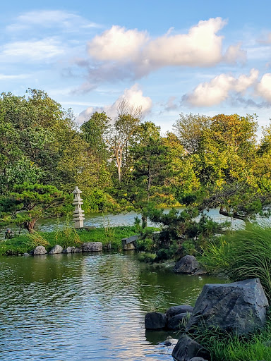 Tourist Attraction «Hoyt Lake», reviews and photos, 199 Lincoln Pkwy, Buffalo, NY 14222, USA