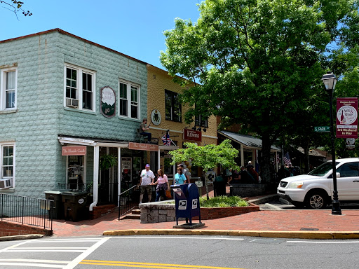 Humble Candle, 44 Public Square, Dahlonega, GA 30533, USA, 