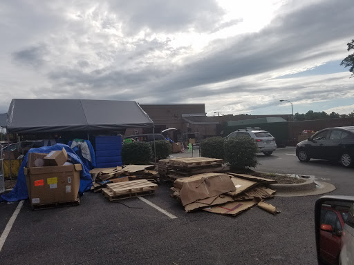 Thrift Store «Goodwill Retail Store & Donation Center», reviews and photos