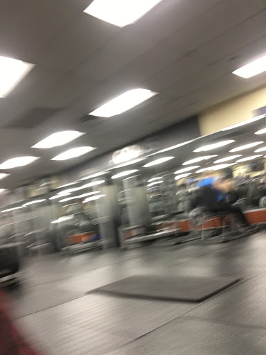Gym «24 Hour Fitness», reviews and photos, 589 Tuckahoe Rd, Yonkers, NY 10710, USA