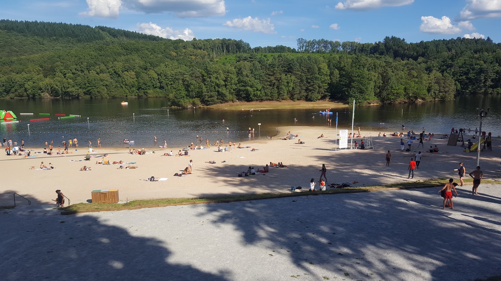 Plage du Lac des Bariousses'in fotoğrafı ve yerleşim