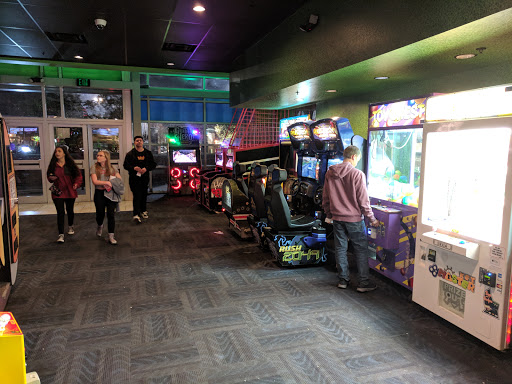 Movie Theater «AMC Patton Creek 15», reviews and photos, 4450 Creekside Ave, Hoover, AL 35244, USA