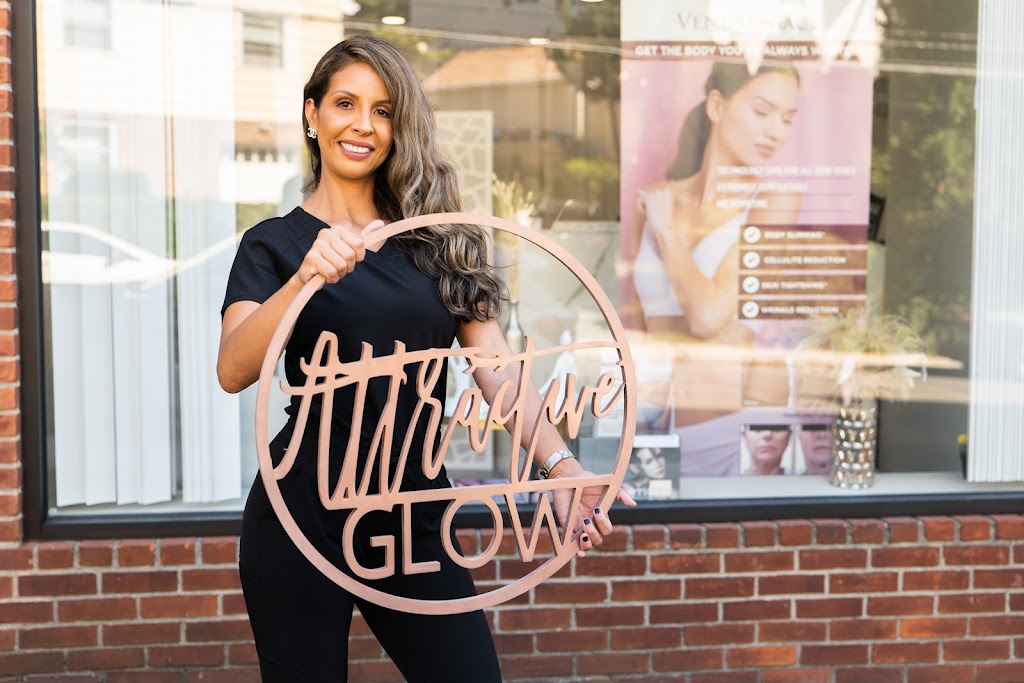 Attractive Glow Spa 10709